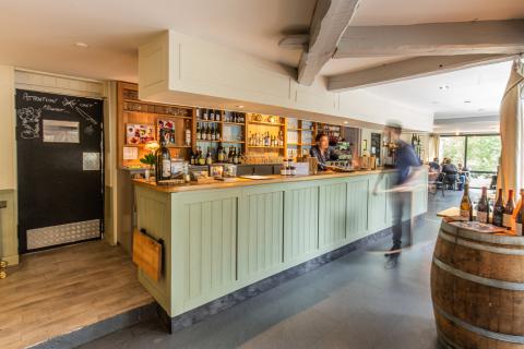 Photo bar restaurant